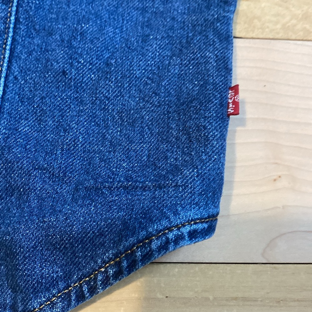 Levi’s Denim Long Sleeve Button-Up Top - Picture 16 of 17